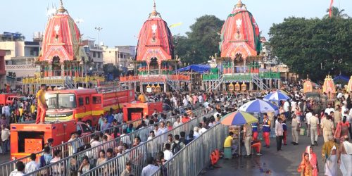 ଜନ୍ମବେଦୀ ରେ ବିଜେ ଚତୃର୍ଦ୍ଧା ମୂର୍ତ୍ତି ; ଆଜିଠାରୁ ଆଡପ ଦର୍ଶନ ;ମଧ୍ୟାହ୍ନ ରେ ଶ୍ରଦ୍ଧାଳୁ ପାଇବେ ଆଡପ ଅବଢ଼ା ;ହେରପଞ୍ଚମୀ ପାଇଁ ହେବ ବନକଲାଗି