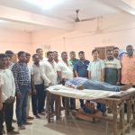 Read more about the article ସ୍ବର୍ଗତ ଗୁରୁବାରୀ ବିଶ୍ୱାଳଙ୍କ ସ୍ମୃତିରେ ରକ୍ତଦାନ ଶିବିର ,୨୭ ୟୁନିଟ ରକ୍ତ ସଂଗୃହିତ