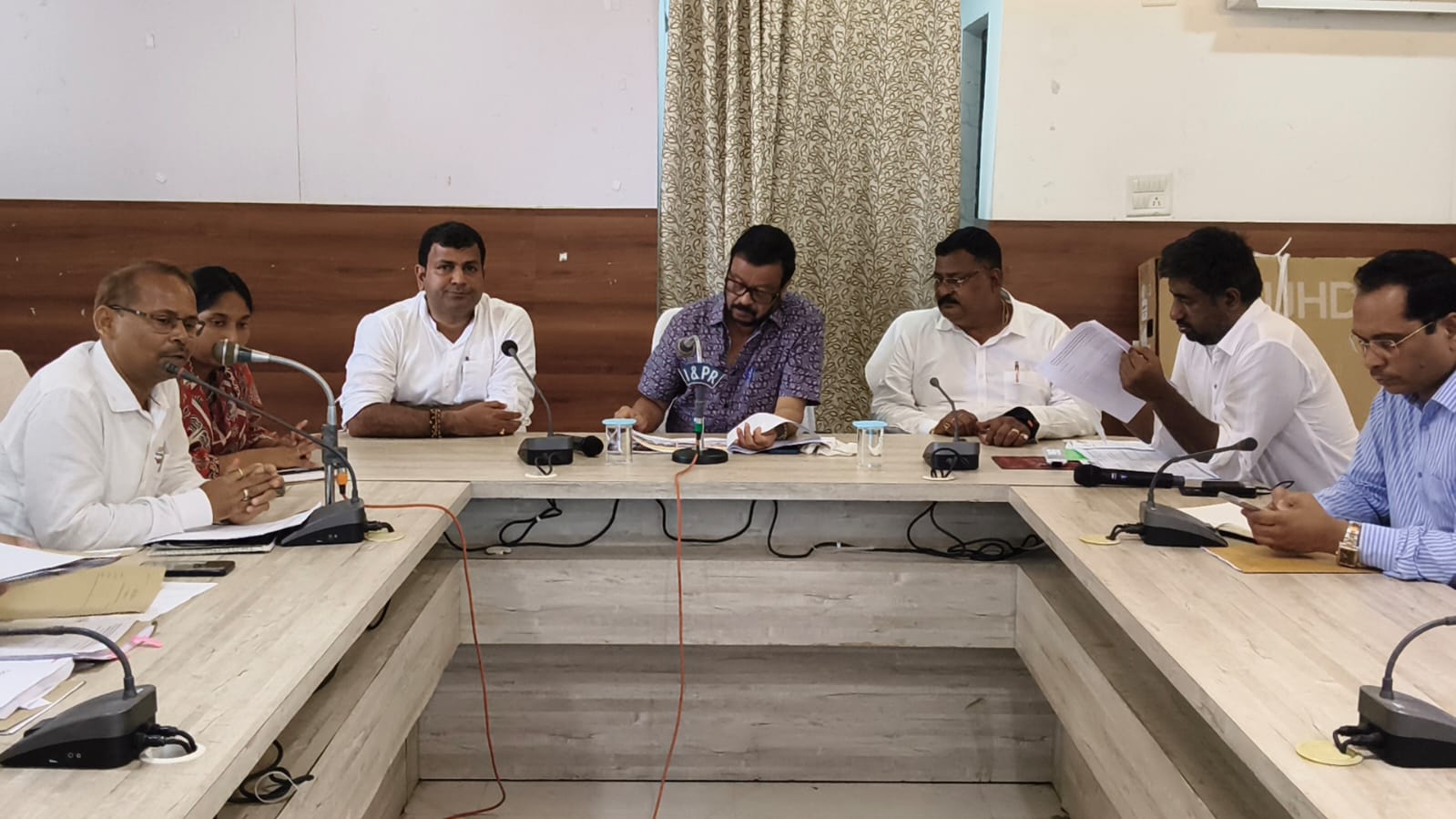 You are currently viewing ରାଜସ୍ୱ ମନ୍ତ୍ରୀ ଙ୍କ ପୁରୀ ଜିଲ୍ଲାର ବନ୍ୟା ପରିସ୍ଥିତି ସମୀକ୍ଷା।
