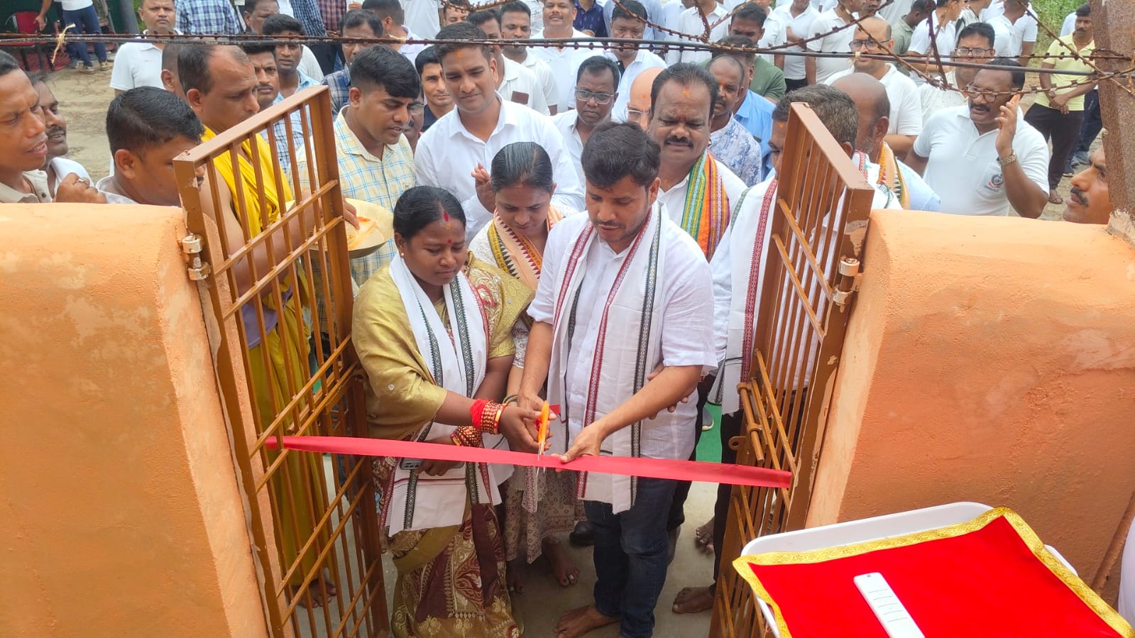 You are currently viewing ଅଷ୍ଟମ ବାଟାଲିୟନ୍ ପରିସରରେ ଗୋଷ୍ଠୀ କେନ୍ଦ୍ର ଉଦଘାଟିତ